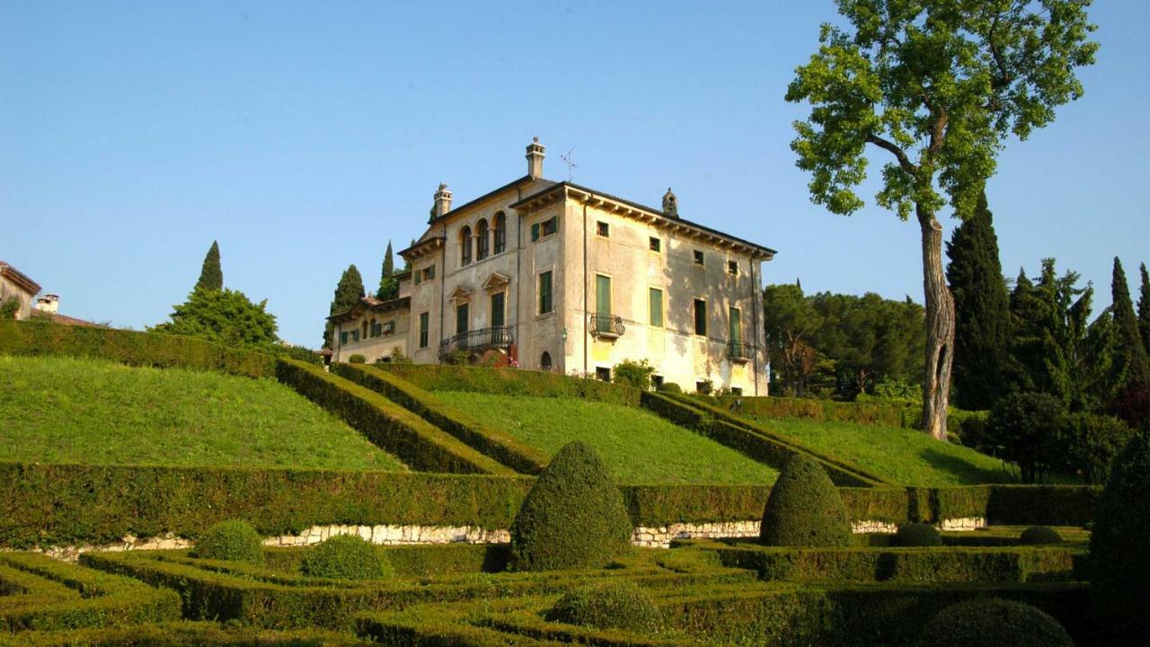 Villa Betteloni Valpolicella Suites San Pietro in Cariano Bagian luar foto